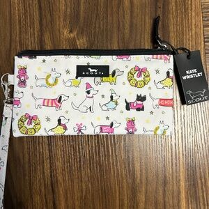 SCOUT Kate Wristlet “O Howly Night” Dog Print.